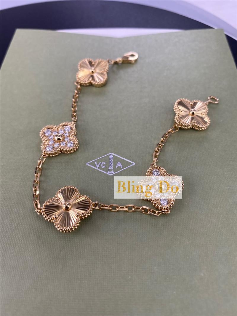 Vintage Alhambra bracelet, 5 motifs 18K rose gold- Van Cleef & Arpels